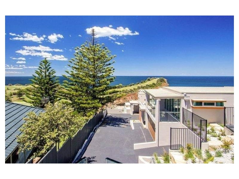 5/18-20 Scenic Highway, Terrigal NSW 2260
