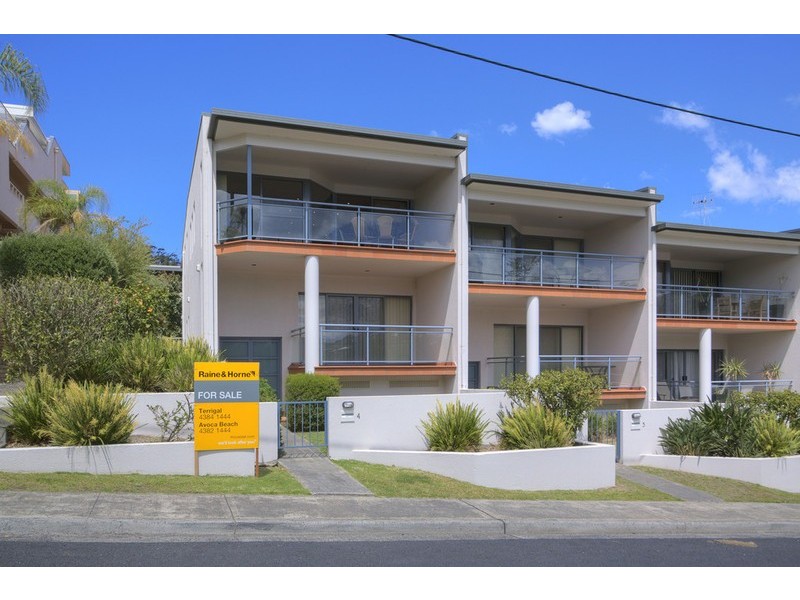 4/1 Cliff Avenue, Avoca Beach NSW 2251