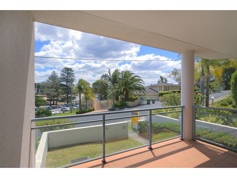 4/1 Cliff Avenue, Avoca Beach NSW 2251