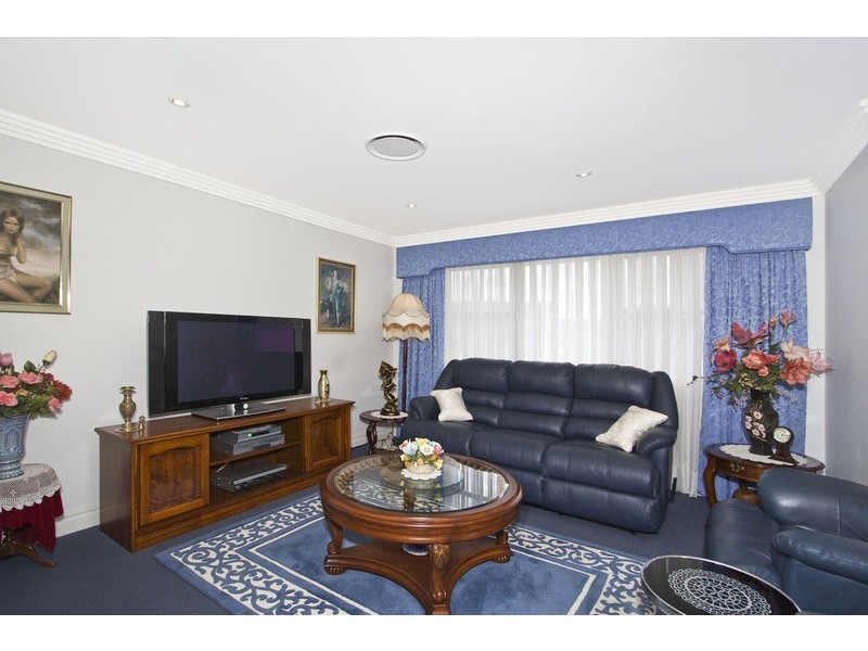 6/1 Creighton Lane, Point Frederick NSW 2250