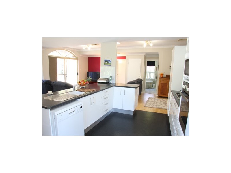 1 Arnold Crescent, Terrigal NSW 2260