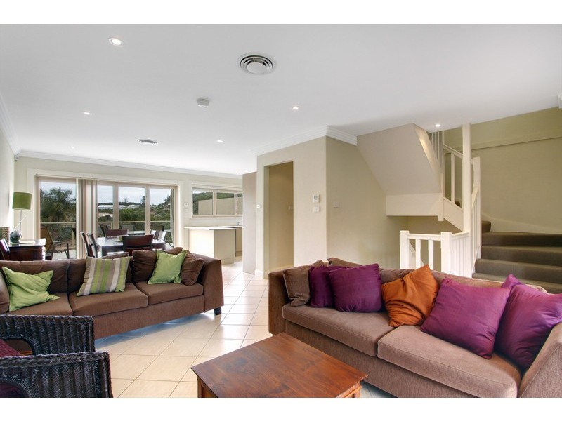 2/20 Kurrawyba Avenue, Terrigal NSW 2260