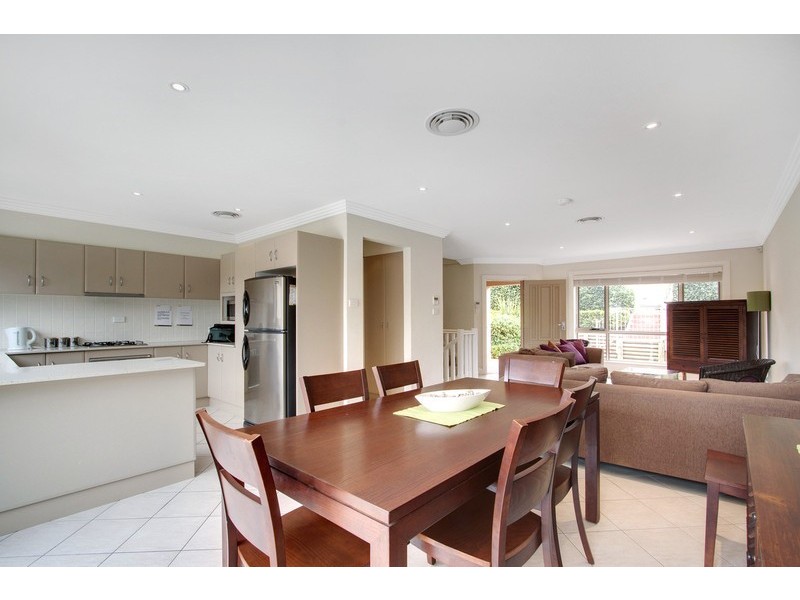 2/20 Kurrawyba Avenue, Terrigal NSW 2260