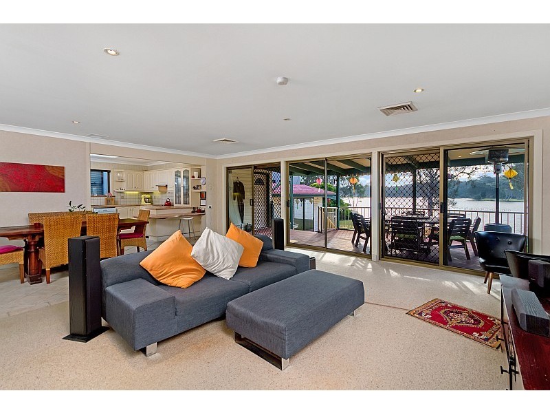 34 Ocean View Drive, Wamberal NSW 2260