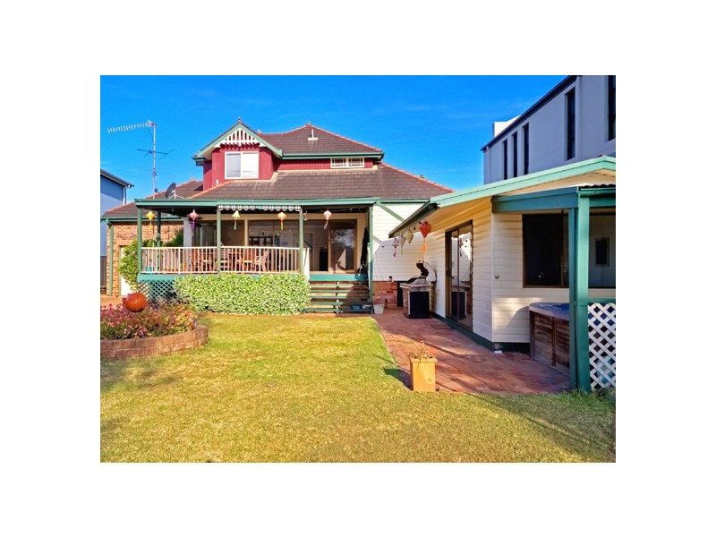 34 Ocean View Drive, Wamberal NSW 2260