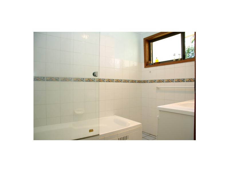 24 Dillon Road, Wamberal NSW 2260