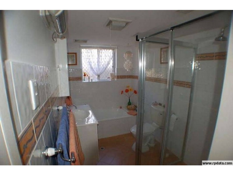 8/13 Masons Pde, Gosford NSW 2250