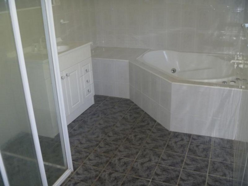 1/23 Auld Street, Terrigal NSW 2260