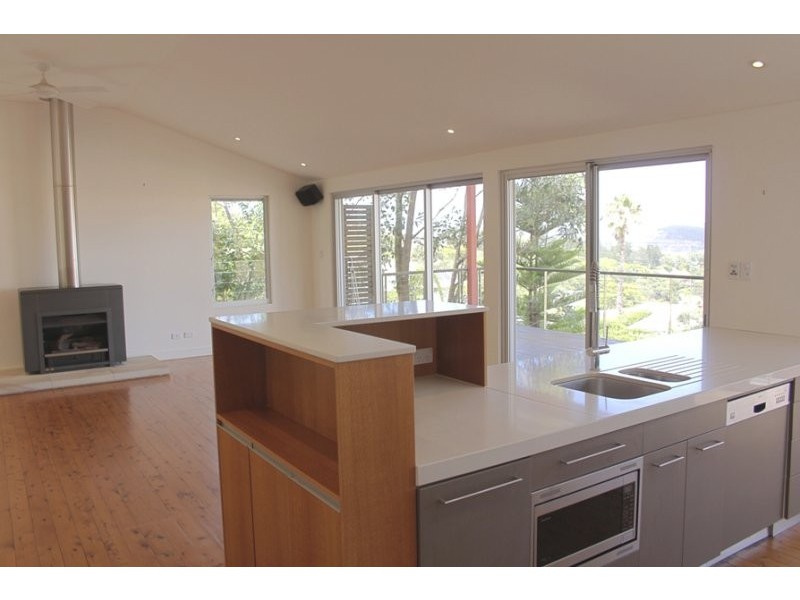 102 Del Monte Place, Copacabana NSW 2251