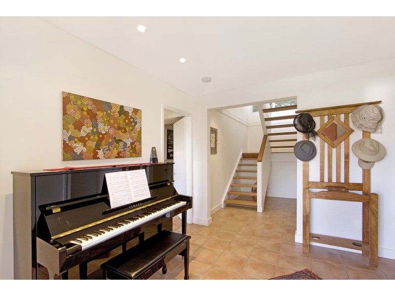 102 Del Monte Place, Copacabana NSW 2251