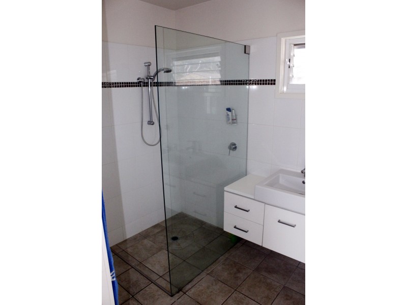 Bateau Bay NSW 2261