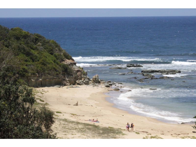 Bateau Bay NSW 2261