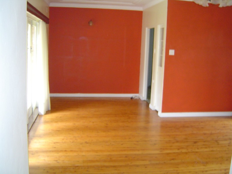 230 Gertrude St, Gosford NSW 2250