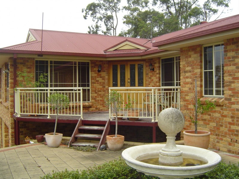 42 Katherine Crescent, Green Point NSW 2251