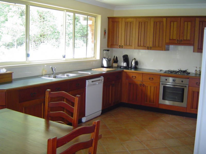 42 Katherine Crescent, Green Point NSW 2251