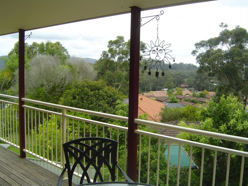 42 Katherine Crescent, Green Point NSW 2251