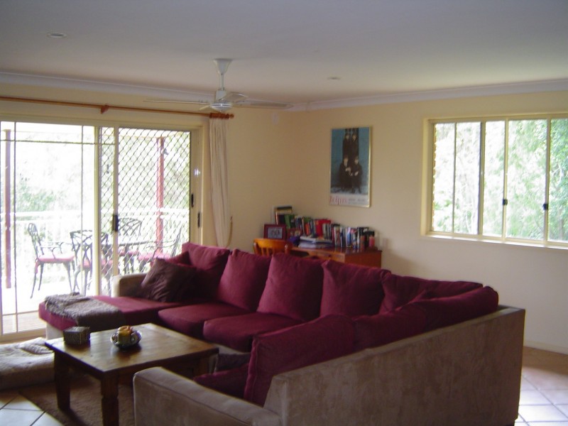 42 Katherine Crescent, Green Point NSW 2251