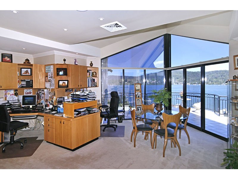 East Gosford NSW 2250