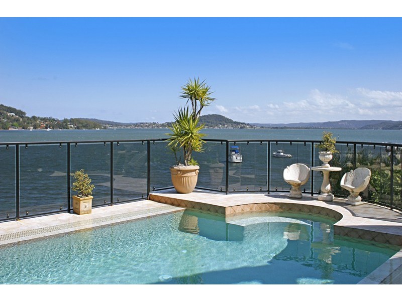 East Gosford NSW 2250