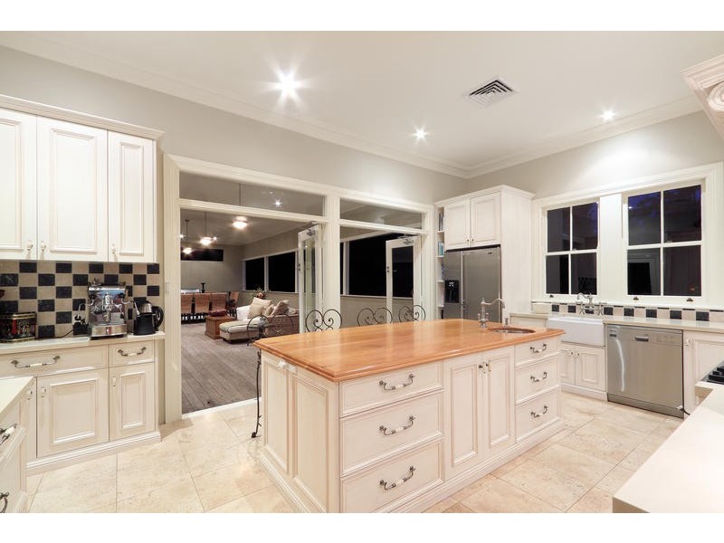 250 Wattle Tree Road, Holgate NSW 2250