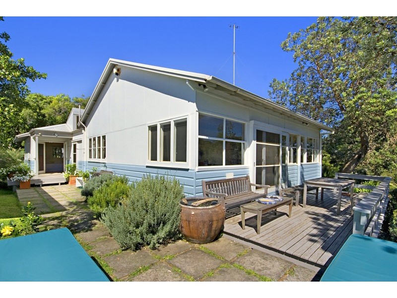 69 Lakeside Drive, Macmasters Beach NSW 2251