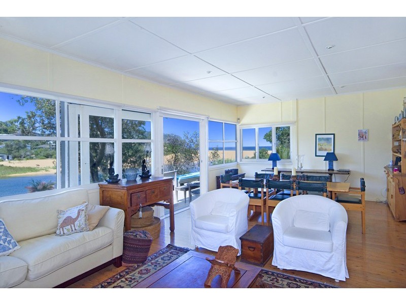 69 Lakeside Drive, Macmasters Beach NSW 2251