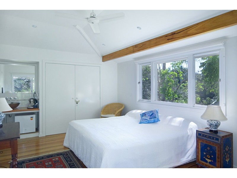 69 Lakeside Drive, Macmasters Beach NSW 2251