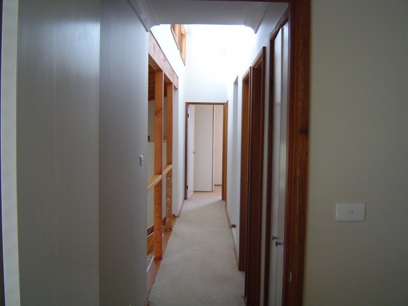 35 Cabbage Tree Ave, Avoca Beach NSW 2251