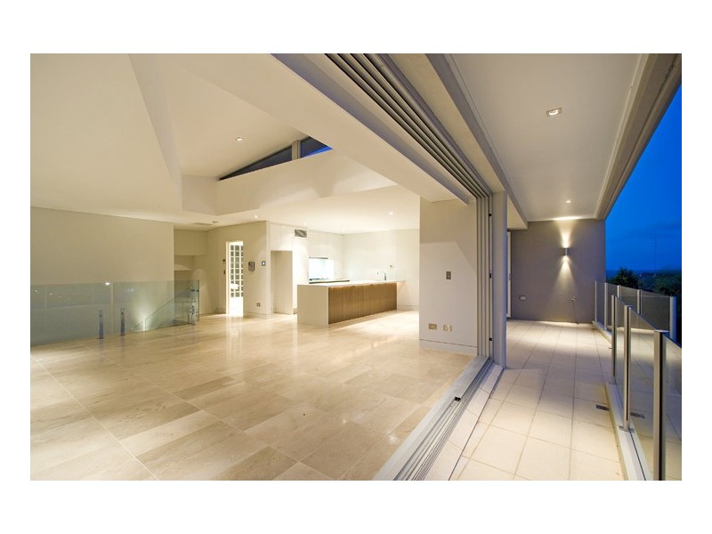 7/22  Barnhill Road, Terrigal NSW 2260