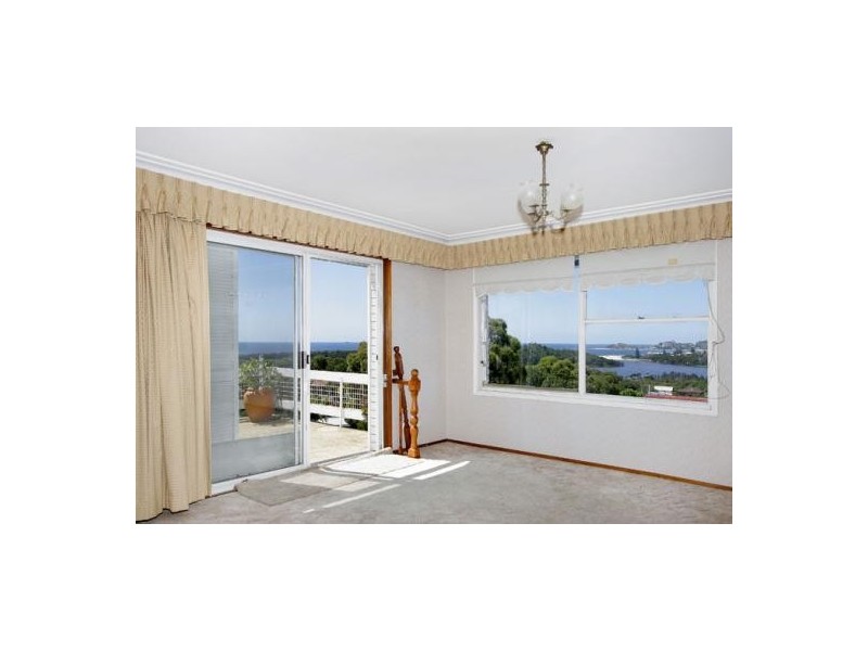 72 Aldinga Drive, Wamberal NSW 2260