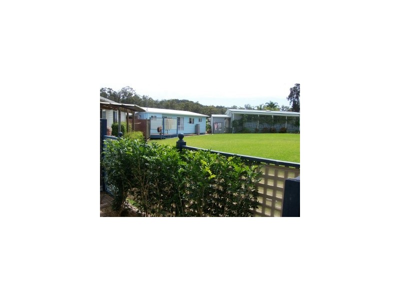 5 / Third Ave Broadlands Estate, Green Point NSW 2251