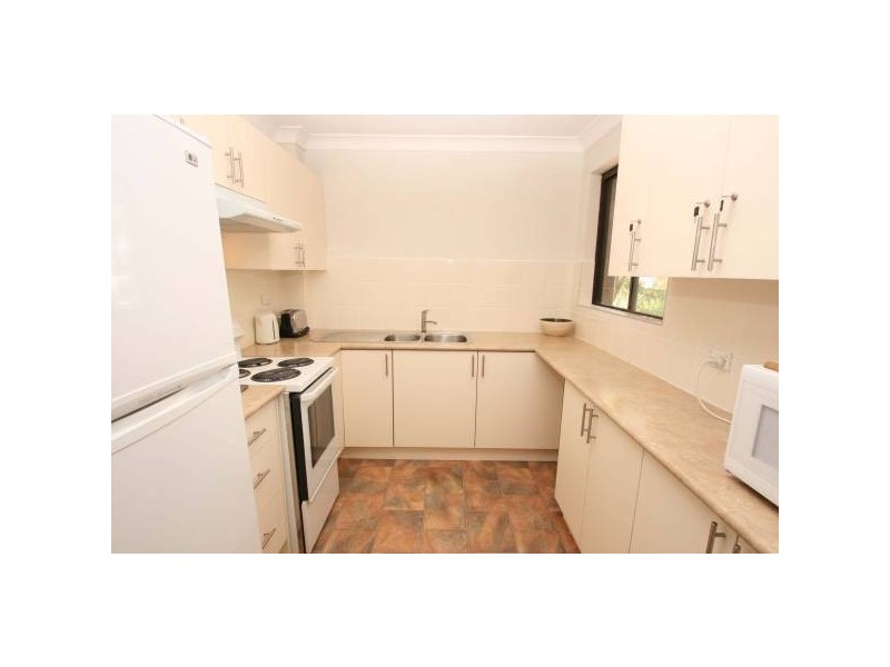 20/13 Campbell Cres, Terrigal NSW 2260
