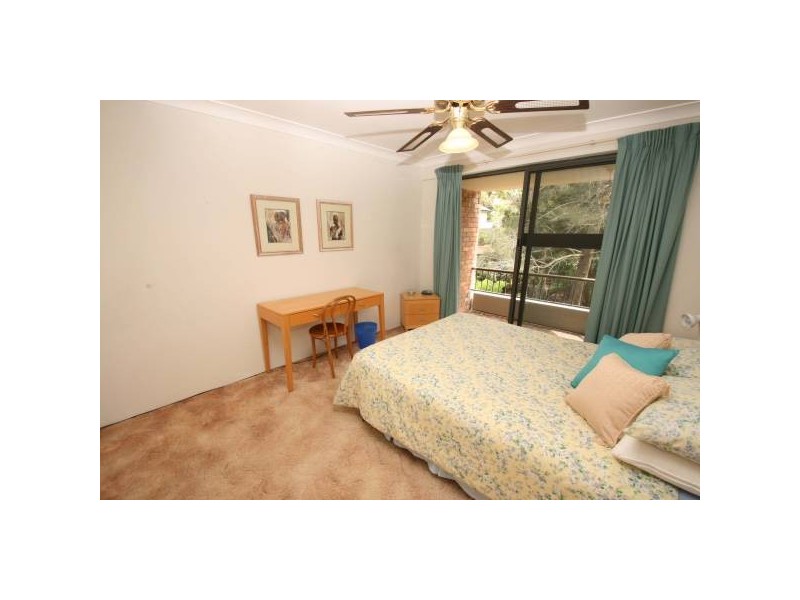 20/13 Campbell Cres, Terrigal NSW 2260