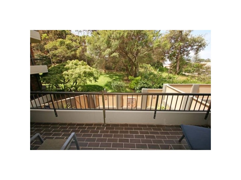 20/13 Campbell Cres, Terrigal NSW 2260