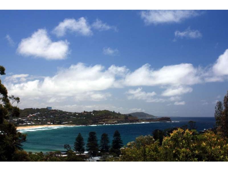 30 Fairscene Crescent, Avoca Beach NSW 2251