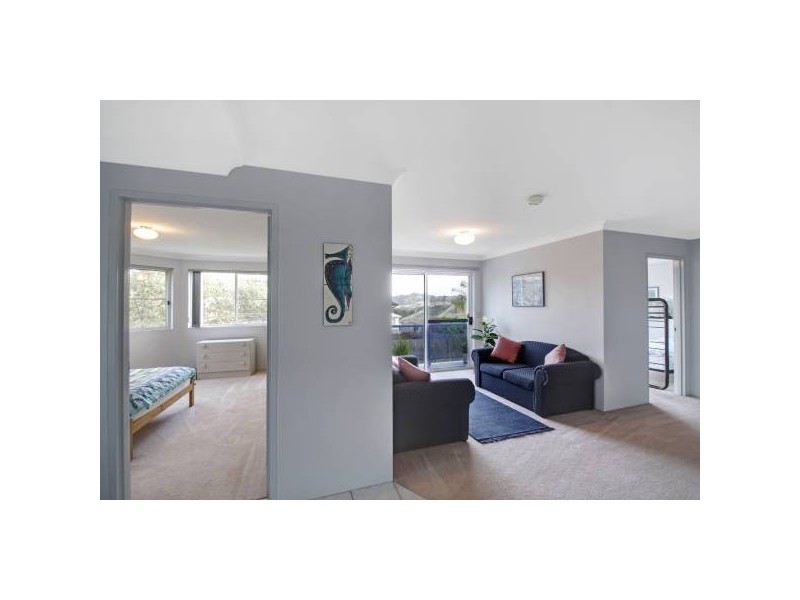 2/6 Prince Street, Wamberal NSW 2260
