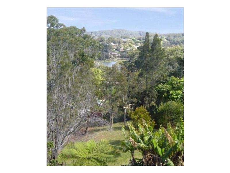 20 Warren Ave, Avoca Beach NSW 2251