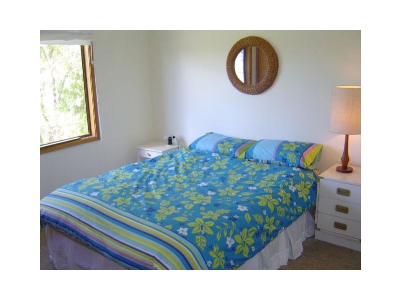 20 Warren Ave, Avoca Beach NSW 2251