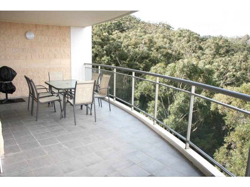 363/80 John Whiteway Drive, Gosford NSW 2250