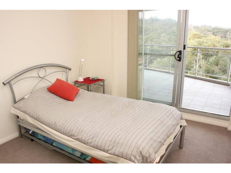 363/80 John Whiteway Drive, Gosford NSW 2250