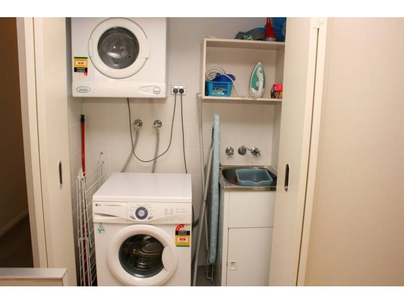 363/80 John Whiteway Drive, Gosford NSW 2250