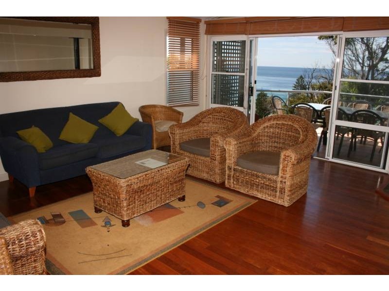 17a Warren Ave, Avoca Beach NSW 2251