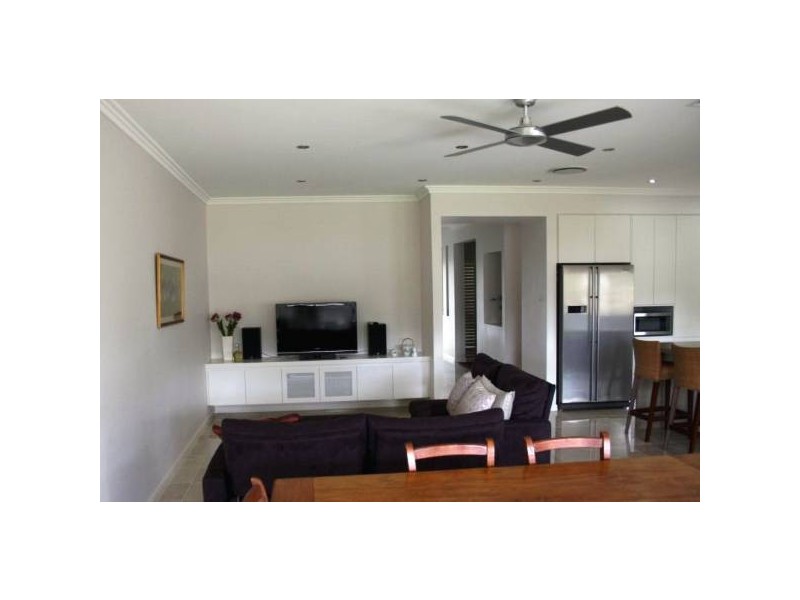 26 Ocean Street, North Avoca NSW 2260