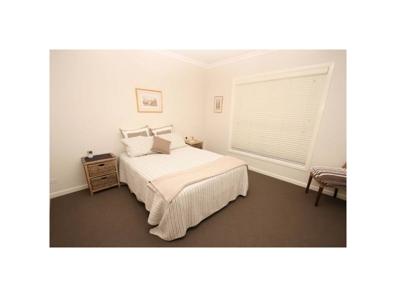 26 Ocean Street, North Avoca NSW 2260