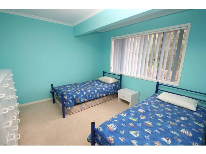 2/24 Maroomba Road, Terrigal NSW 2260