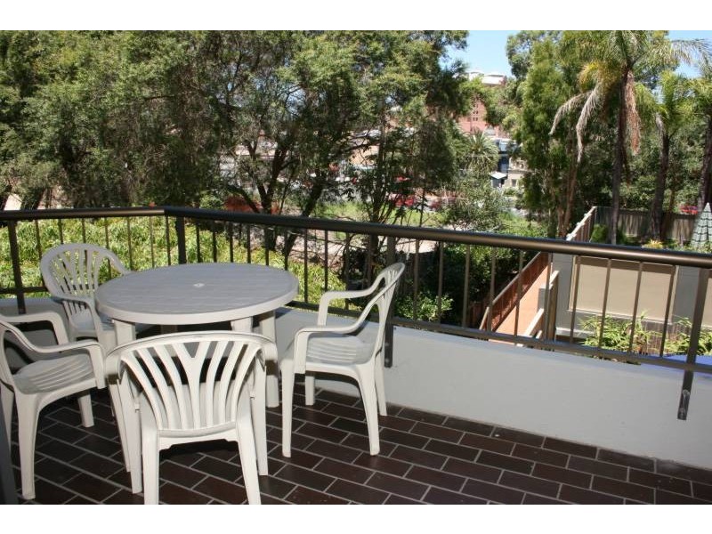 21/13 Campbell Cres, Terrigal NSW 2260