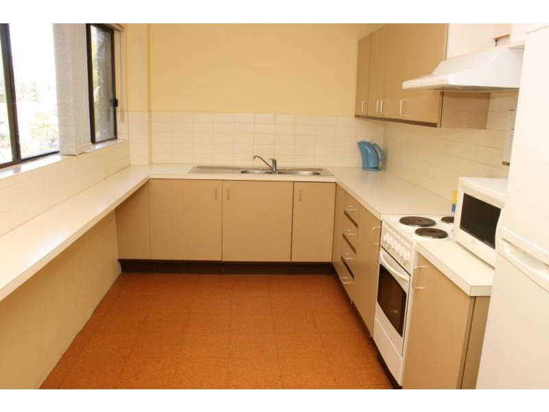 21/13 Campbell Cres, Terrigal NSW 2260