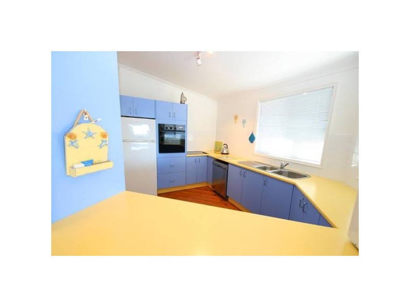 19a Warren Avenue, Avoca Beach NSW 2251