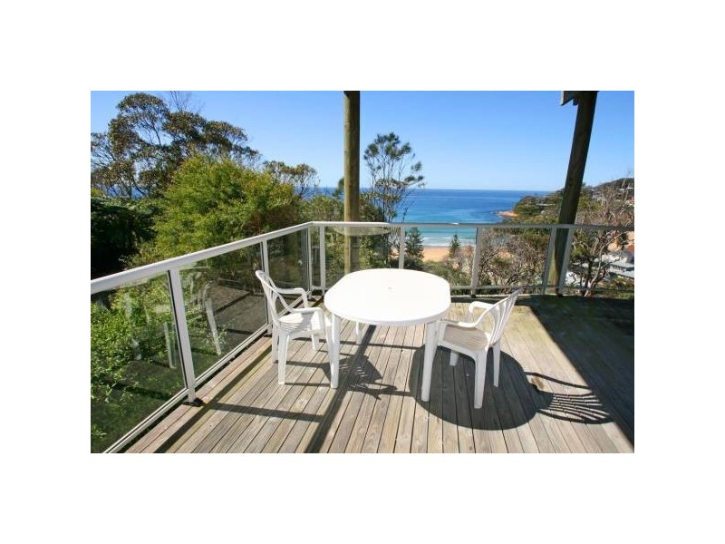 19a Warren Avenue, Avoca Beach NSW 2251