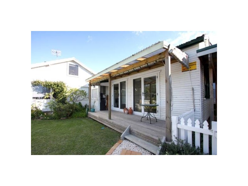 3/ 2 Ficus Avenue, Avoca Beach NSW 2251